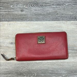 *dooney & bourke red pebble grain full zip wallet